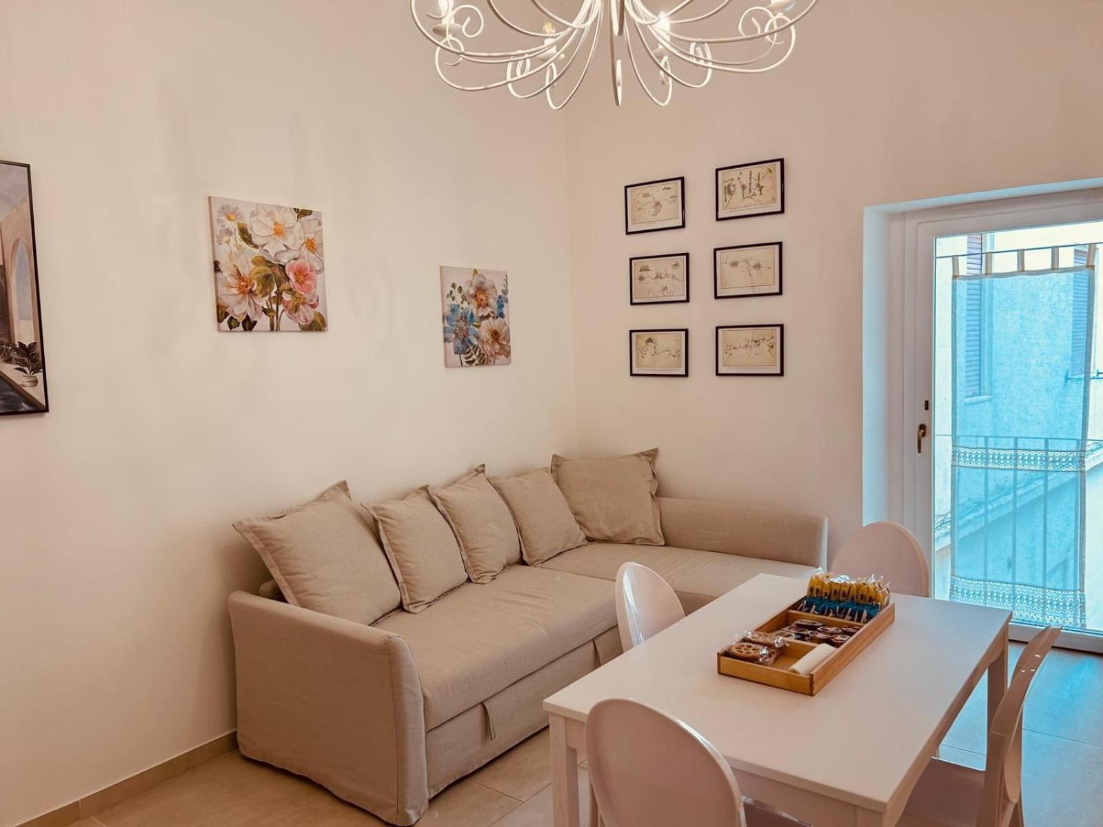 Dimore Di Lecce - La Corte Luaran gambar
